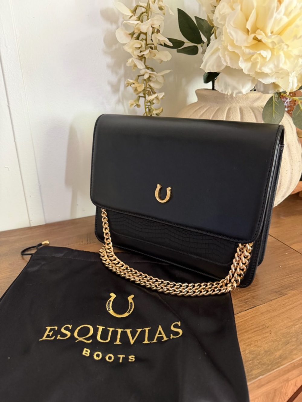 Esquivias Black Leather Crossbody Bag with Gold Chain